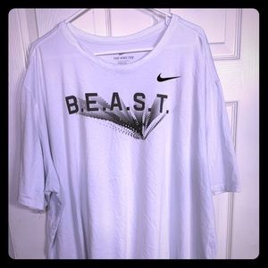 Men’s 4XLT Nike t-shirt